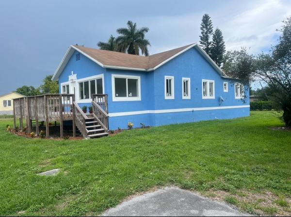 South Bay No HOA, 242 NW 3rd Ave, South Bay, Florida 33493, image 1