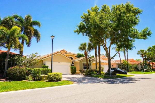 Cascade Lakes, 11752 Grove Ridge Ln, Boynton Beach, Florida 33437, image 1