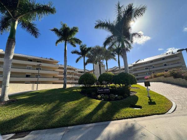 The Anchorage North At Jonathan's Landing, 16940 Bay St #N302, Jupiter, Florida 33477, image 2