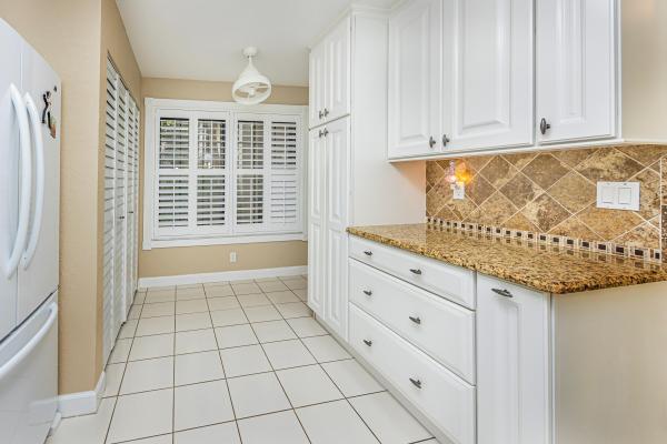 3382 Jog Park Dr, Greenacres, Florida 33467, image 2
