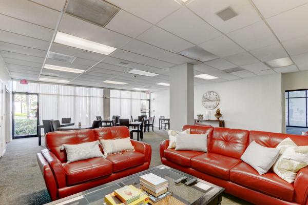 Jefferson Tower, 2425 Presidential Way #606, West Palm Beach, Florida 33401, image 1
