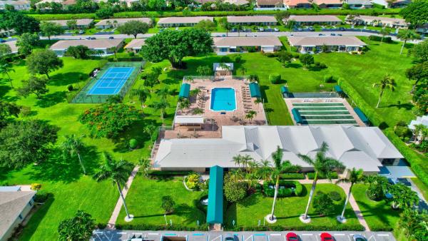 Boca Lakes, 8733 Belle Aire Dr, Boca Raton, Florida 33433, image 1