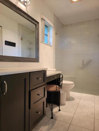 Huntington Pointe, 6335 Mill Pointe Cir, Delray Beach, Florida 33484, image 2