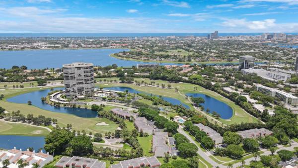 Garden Court Villas, 1707 Consulate Pl #203, West Palm Beach, Florida 33401, image 2