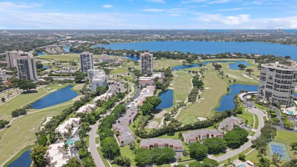 Garden Court Villas, 1707 Consulate Pl #203, West Palm Beach, Florida 33401, image 1
