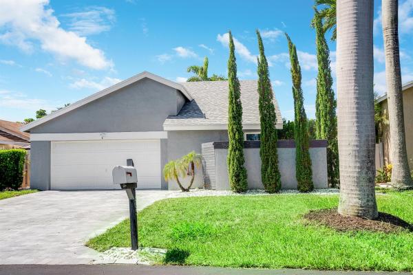 Rainberry Lake, 1885 NW 10th St, Delray Beach, Florida 33445, image 1