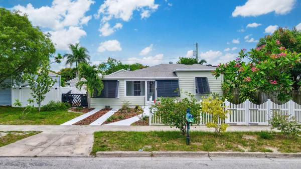 Crestwood, 1408 Crestwood Blvd, Lake Worth Beach, Florida 33460, image 1