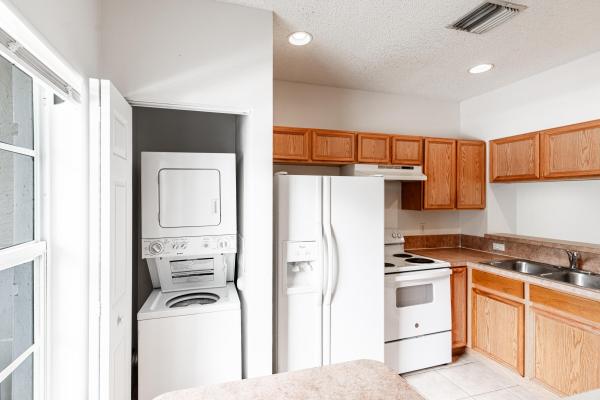 Palmbrooke Townhomes, 4961 Palmbrooke Cir, West Palm Beach, Florida 33417, image 2