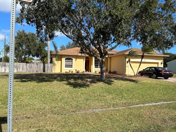 Sandhill Crossing, 2701 SE Bishop Ave, Port St. Lucie, Florida 34952, image 1