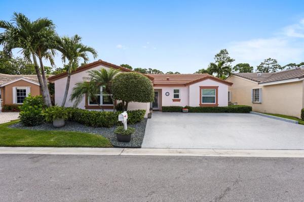 Caribe Isle At River Bridge, 160 Caribe Ct, Greenacres, Florida 33413, image 1