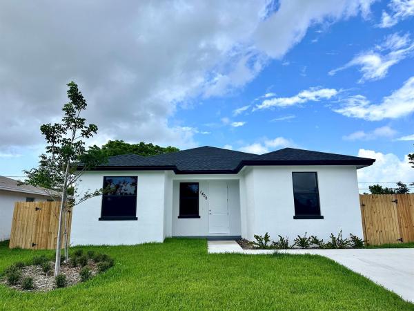 Acrehome Park, 1400 W 30th St, Riviera Beach, Florida 33404, image 1