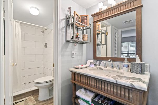 Tamberlane, 5520 Tamberlane Cir #211, Palm Beach Gardens, Florida 33418, image 1