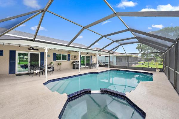 Eastwood Of Wellington, 11544 Sanderling Dr, Wellington, Florida 33414, image 1
