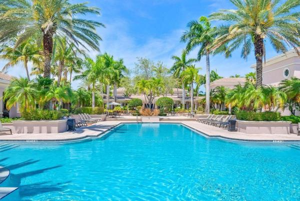 Sarento At San Matera, 2807 Veronia Dr #301, Palm Beach Gardens, Florida 33410, image 1
