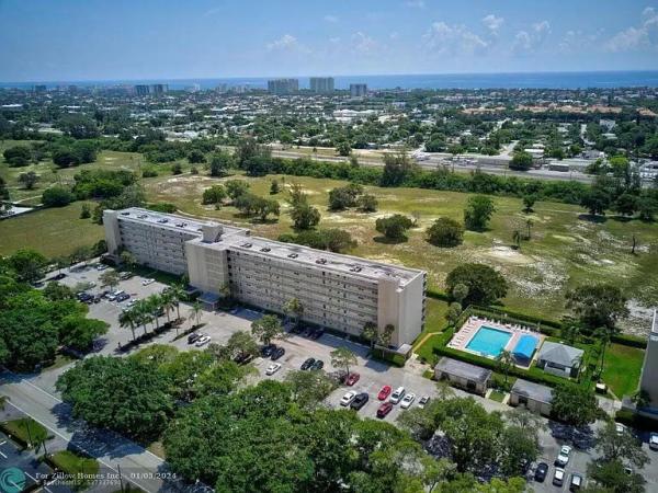 Boca Teeca, 5700 NW 2nd Ave #411, Boca Raton, Florida 33487, image 2