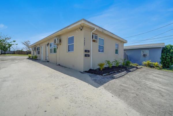 Riviera Beach No HOA, 1127 W 28th St #A, Riviera Beach, Florida 33404, image 1