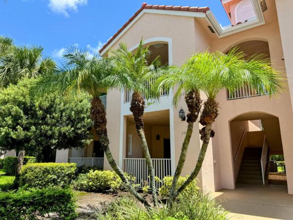Golf Villas, 10041 Perfect Dr, Port St. Lucie, Florida 34986, image 1