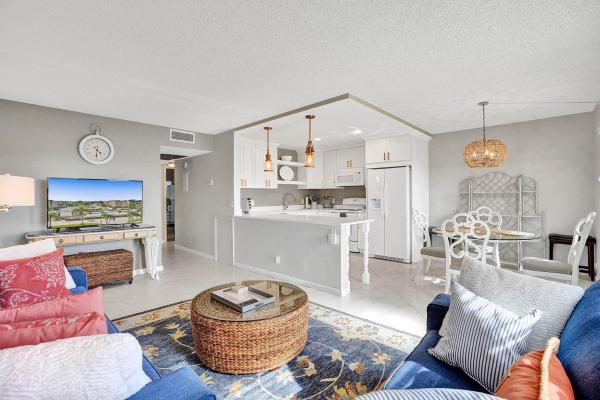 Wolverton At Century Village, 4018 Wolverton A #4018, Boca Raton, Florida 33434, image 1