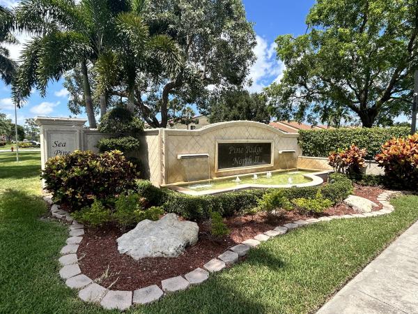Pine Ridge North 2, 609 Sea Pine Way #D2, Greenacres, Florida 33415, image 1