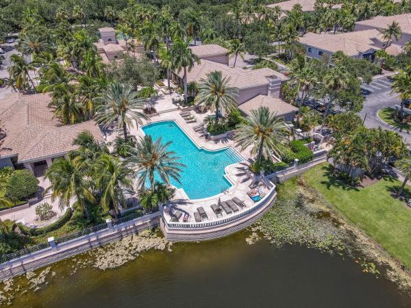 Sarento At San Matera, 2810 Grande Pkwy #109, Palm Beach Gardens, Florida 33410, image 3