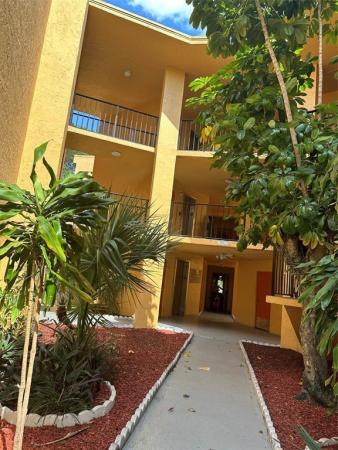 Heritage Circle, 4364 NW 9th Ave #15-3a, Deerfield Beach, Florida 33064, image 1