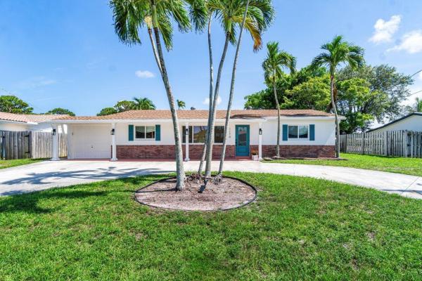 Golfview Harbour, 1174 SW 28th Ave, Boynton Beach, Florida 33426, image 1