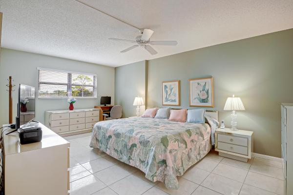 Carlisle At Poinciana Place, 6850 N 10th Ave #213, Lake Worth, Florida 33467, image 1