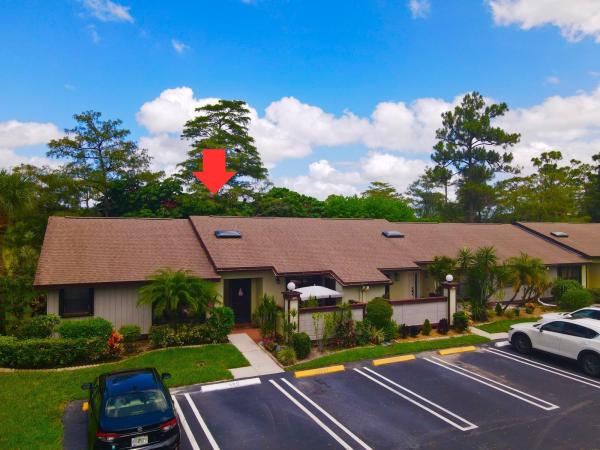 Strathmore Gate West, 499 Iron Forge Ct, Royal Palm Beach, Florida 33411, image 1