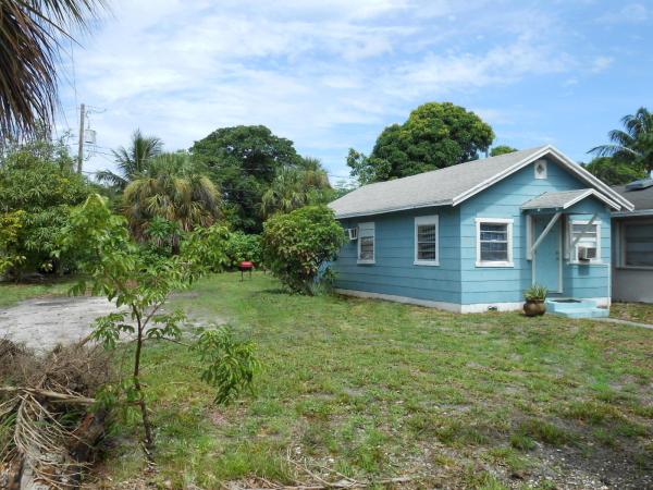Lake Worth Town, 115 N F St, Lake Worth Beach, Florida 33460, image 1