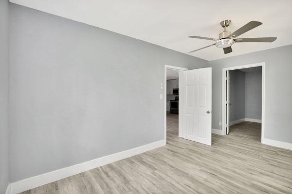Gramercy Park, 5957 Bahama Ct, West Palm Beach, Florida 33407, image 3