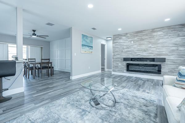 Lakes Of Lantana, 8146 E Waccamaw Ln, Lake Worth, Florida 33467, image 1