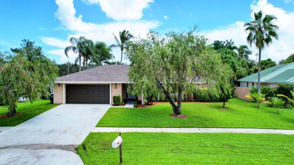 Greenview Shores 2 Of Wellington, 2598 Yarmouth Dr, Wellington, Florida 33414, image 1