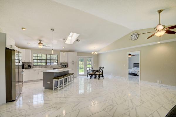 Greenview Shores 2 Of Wellington, 2598 Yarmouth Dr, Wellington, Florida 33414, image 2