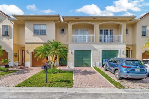 Bella Vita, 114 Via Aurelia, Royal Palm Beach, Florida 33411, image 1