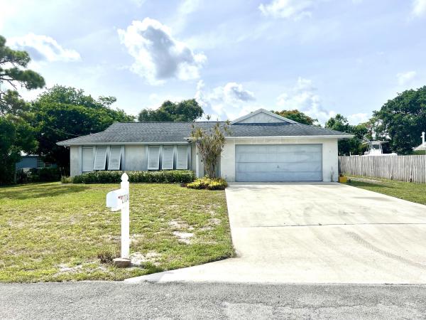 Floral Park, 2704 Park Dr, Lake Worth Beach, Florida 33462, image 1
