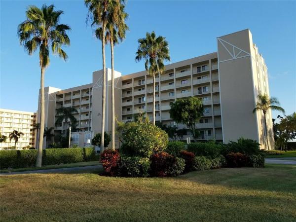Huntington Lakes 3, 14476 Amberly Ln #608, Delray Beach, Florida 33446, image 1