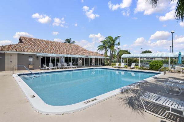Pipers Glen Estates, 6222 Golf Villas Dr, Boynton Beach, Florida 33437, image 2
