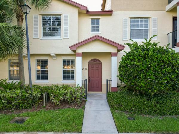 East Lake Village, 1906 SE Interlachen Dr, Port St. Lucie, Florida 34952, image 1