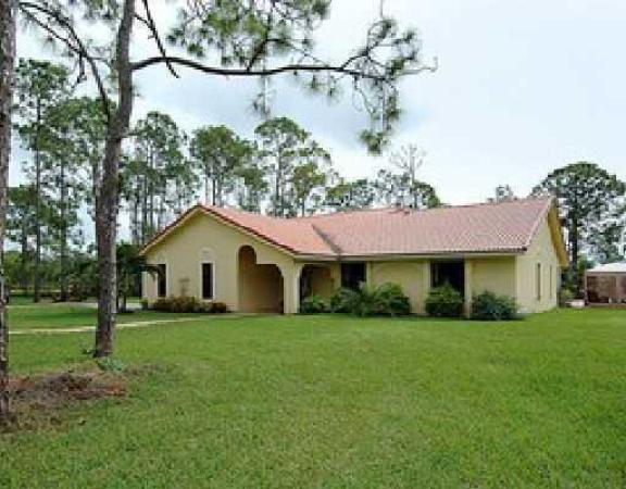 Caloosa, 14062 Peace River Way, Palm Beach Gardens, Florida 33418, image 1