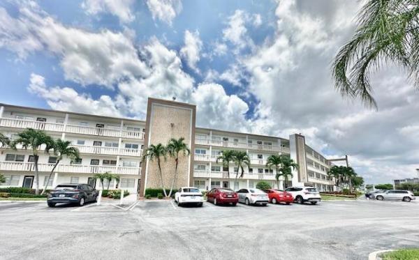 2078 Guildford E, Boca Raton, Florida 33434, image 1