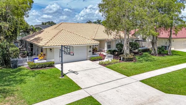 Greenview Shores 2 Of Wellington, 1601 Grantham Dr, Wellington, Florida 33414, image 1