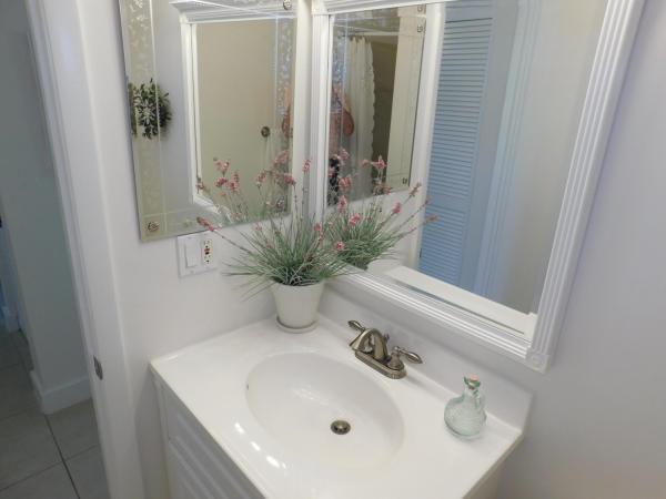 Lucerne Pointe, 7674 Tahiti Ln #203, Lake Worth, Florida 33467, image 1