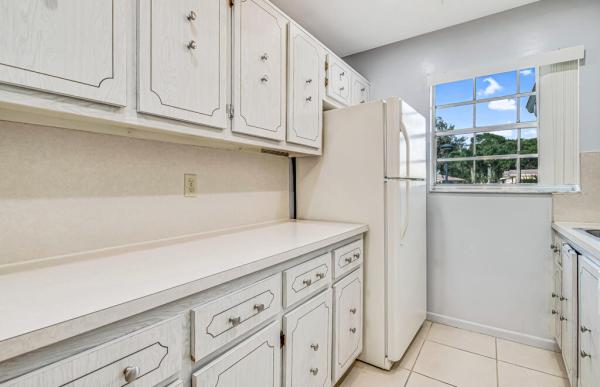 5376 Lakefront Blvd #B, Delray Beach, Florida 33484, image 2