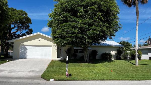 Palm Beach Gardens No HOA, 9801 Dahlia Ave, Palm Beach Gardens, Florida 33410, image 2