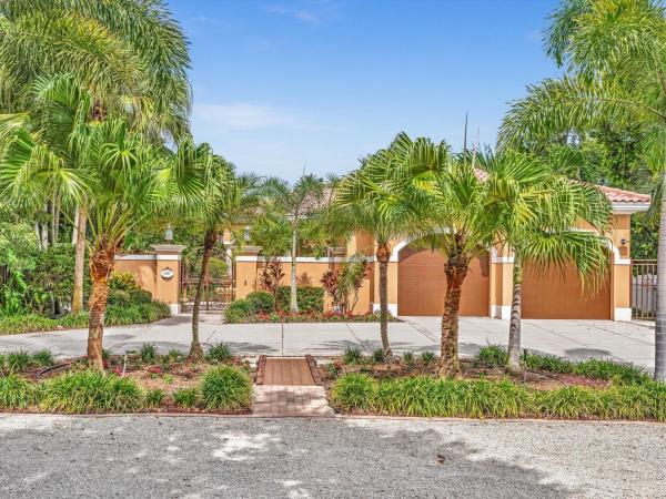 Fairacre, 1107 Periwinkle Ln, Delray Beach, Florida 33444, image 1