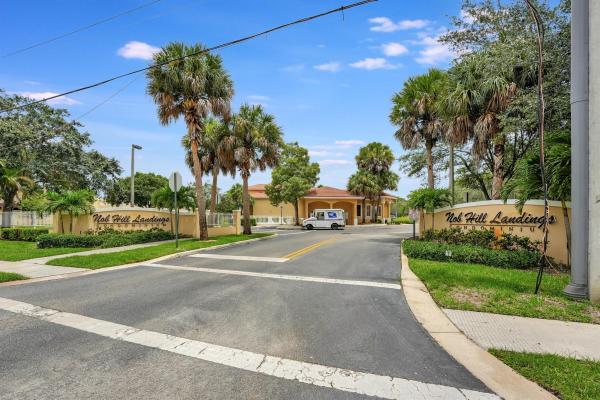 Nob Hill Landings, 9905 Westwood Dr #32-3, Tamarac, Florida 33321, image 1