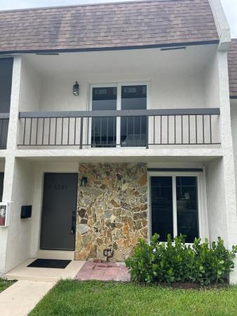 Village Townhouses, 5287 SW 40th Ave #12, Dania Beach, Florida 33314, image 1