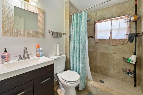 Townhouse Court Estates, 1112 35th St, West Palm Beach, Florida 33407, image 3