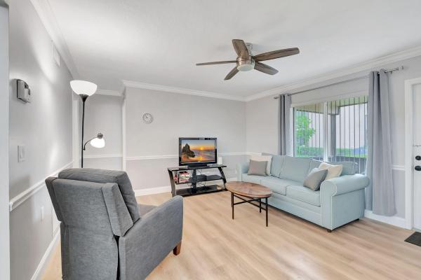 Pine Ridge South 4, 410 Pine Glen Ln #B-1, Greenacres, Florida 33463, image 3