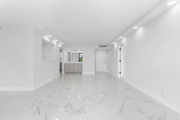 Lakewood Midrise At Boca West Country Club, 7835 Lakeside Blvd #952, Boca Raton, Florida 33434, image 3